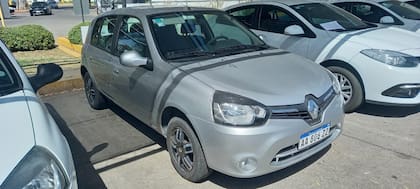 El Renault Clio MIO 5P Dynamique MY16, uno de los integrantes de la subasta de Monasterio Tattersall.