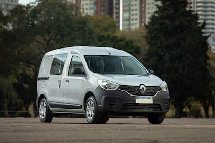 El Renault Kangoo destaca por su volumen de carga de 800 litros ampliable hasta los 3000 litros