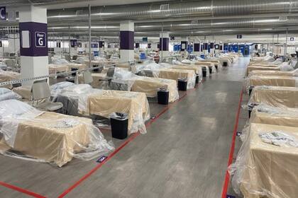 El Renown Regional Medical Center debió recurrir a una solución de emergencia para paliar la falta de camas