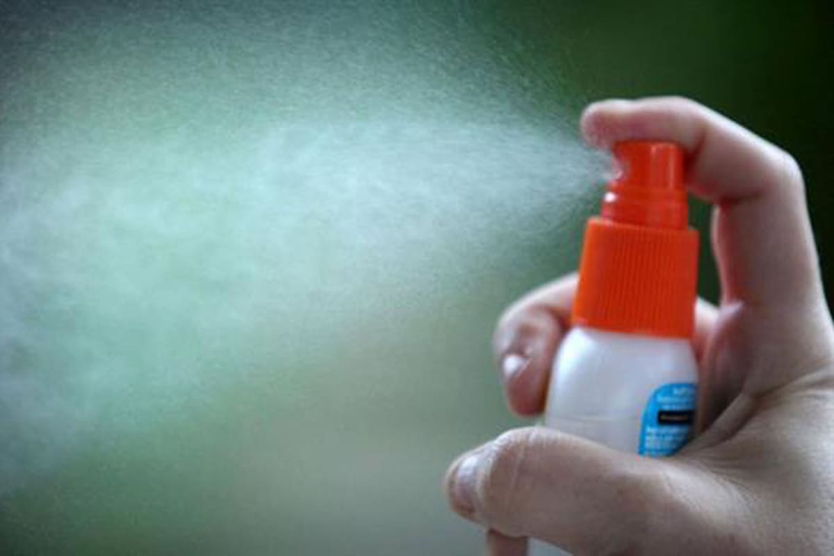 El repelente en aerosol solo se podrá llevar despachado en bodega