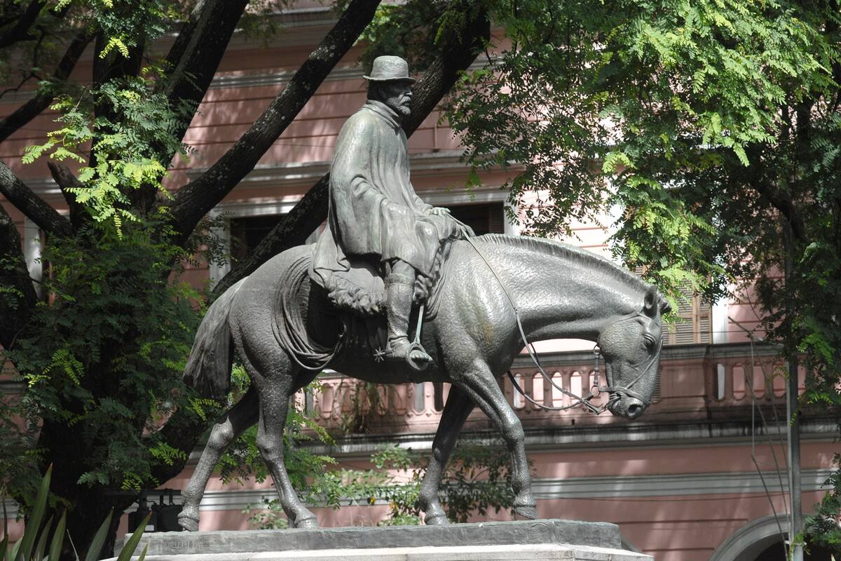 El Resero al frente de la feria de Mataderos.