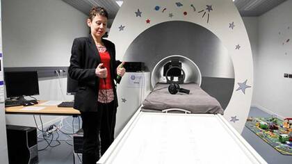 El resonador magnético donde se hacen estudios en chicos