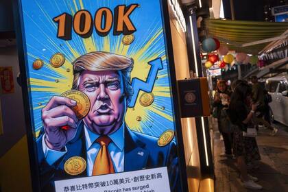 El respaldo de Trump al bitcoin ha llevado a la divisa digital a alcanzar un precio récord.