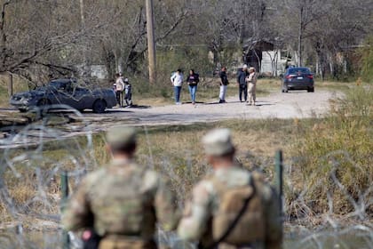 El restablecimiento del Título 42 permite a las autoridades fronterizas expulsar de inmediato a migrantes sin procesar solicitudes de asilo, un derecho protegido por normativas nacionales e internacionales