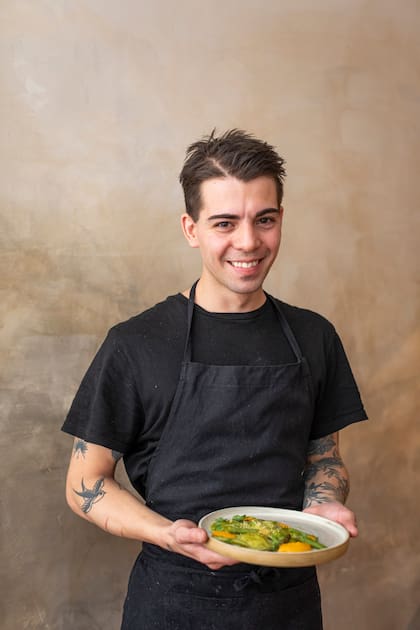 El restaurante Bruma propone almuerzos fugaces y menús de pasos que siempre tienen una alusión a la tierra, los vínculos o la familia.
