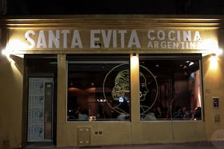Cierra un restaurante en Palermo: al anunciar la noticia apuntaron contra Milei