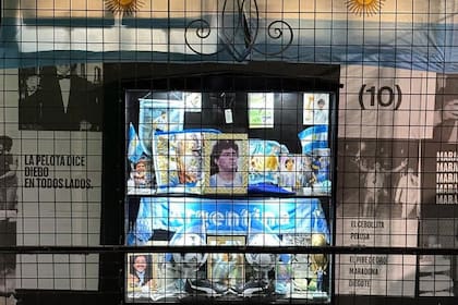 El restaurante de Maradona tiene hasta un santuario