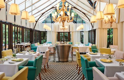 El restaurante Il Carpaccio, uno de los tres que ofrecen delicias gastronómicas en el hotel