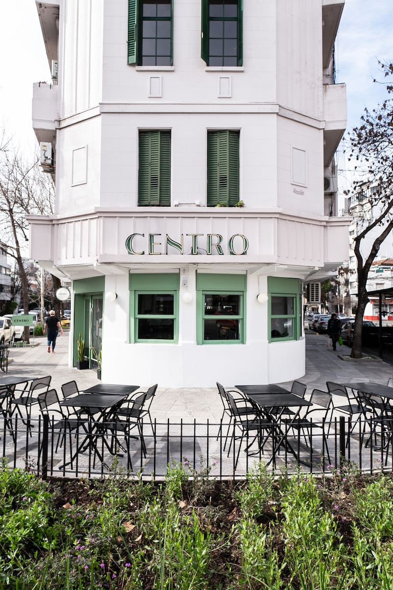 El restaurante se ubica exactamente en el centro geográfico de la ciudad.