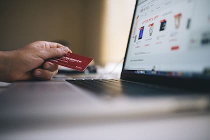 El retail físico dejó de competir con el e-commerce y pasó a integrarlo