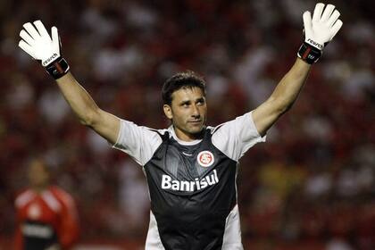 Pato Abbondanzieri se retiró del fútbol profesional con el buzo del Inter en 2010