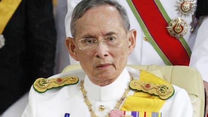 El rey Bhumibol reinó durante 70 años y 126 días