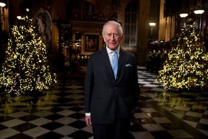El rey Carlos III pide bondad y unidad en su mensaje navideño ante conflictos globales