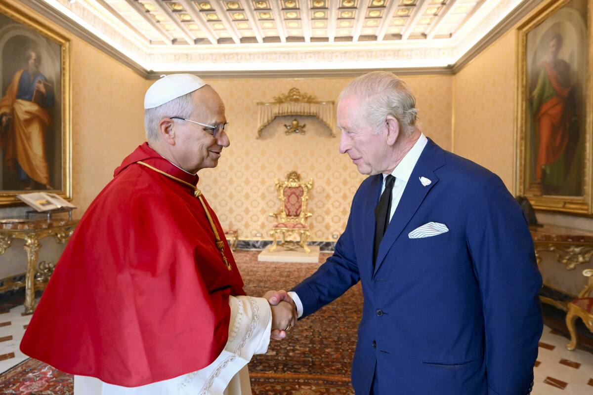 El rey Carlos III se reúne con el papa León XIV en la Ciudad del Vaticano