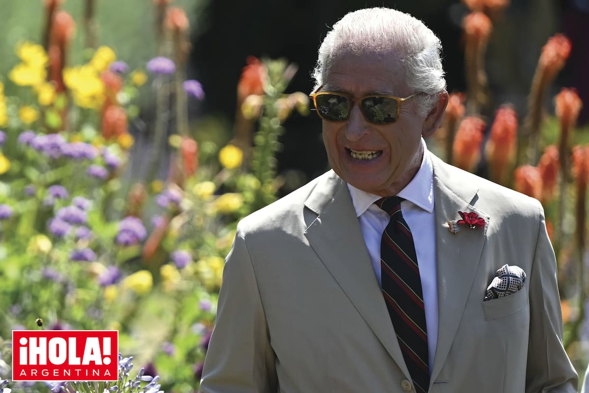 El Rey está orgulloso de que el parque y los prados de Highgrove, su residencia familiar, sean un paraíso natural al que, asegura, le puso el “corazón y el alma”, mientras sus empleados, que trabajan para conservar ese lugar maravilloso, no están felices de tener a Carlos como jefe.