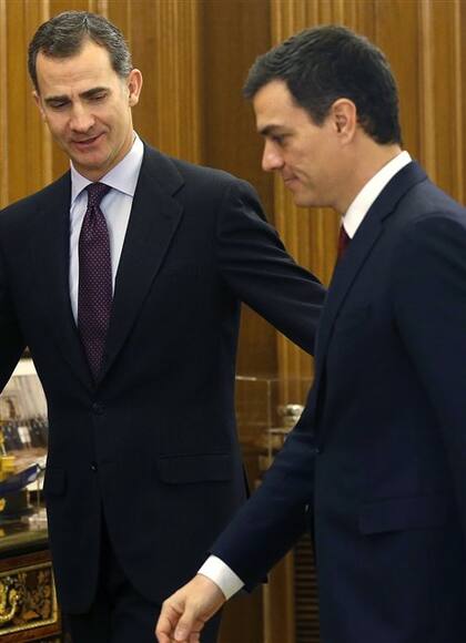 El rey recibió a Sánchez en la Zarzuela, ayer