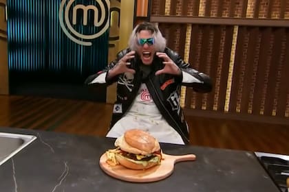 El Rey tendrá su revancha gastronómica porque lanzará su propia hamburguesa de gran tamaño llamada Xela Burger