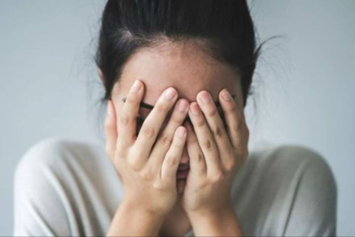 El riesgo de las mujeres que viven violencia dentro de sus hogares aumenta con el aislamiento preventivo. Frente a esa situación, vecinos, amigas o familiares tienen un papel fundamental para que no se sientan solas y puedan pedir ayuda.