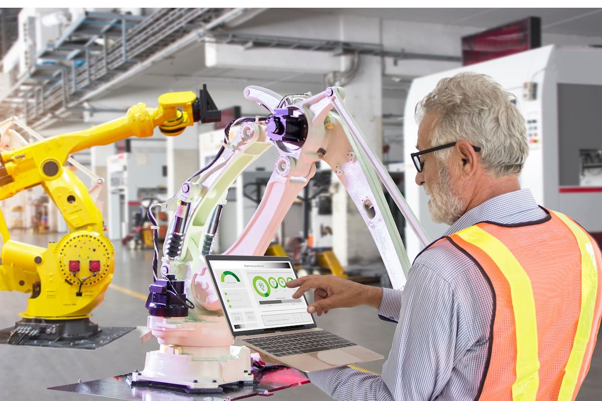 El riesgo de que se amplíe la desigualdad social, las economías de plataforma, las tecnologías, nuevas tendencias en la gestión del tiempo y los escenarios ambiental y demográfico marcan la cancha laboral