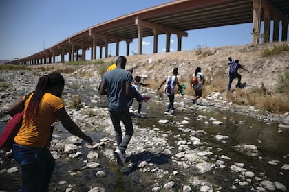 El río Bravo es la gran frontera que divide los destinos de los migrantes.
