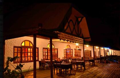 El Río Hotel Laura.