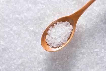 El ritual más conocido para hecer el primer domingo de cada mes es el de la sal