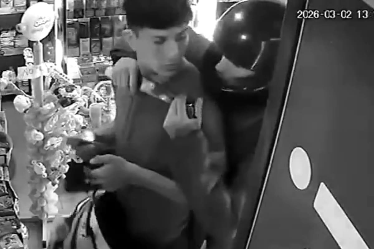 El robo ocurrió ayer al mediodía en La Plata