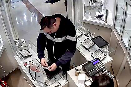 El robo ocurrió dentro de un shopping de Mar del Plata.