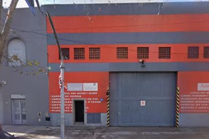 El robo ocurrió hoy, alrededor de las 6, cuando no había nadie dentro del depósito