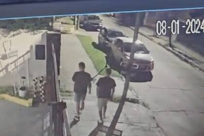 El robo quedó grabado en cámaras de seguridad