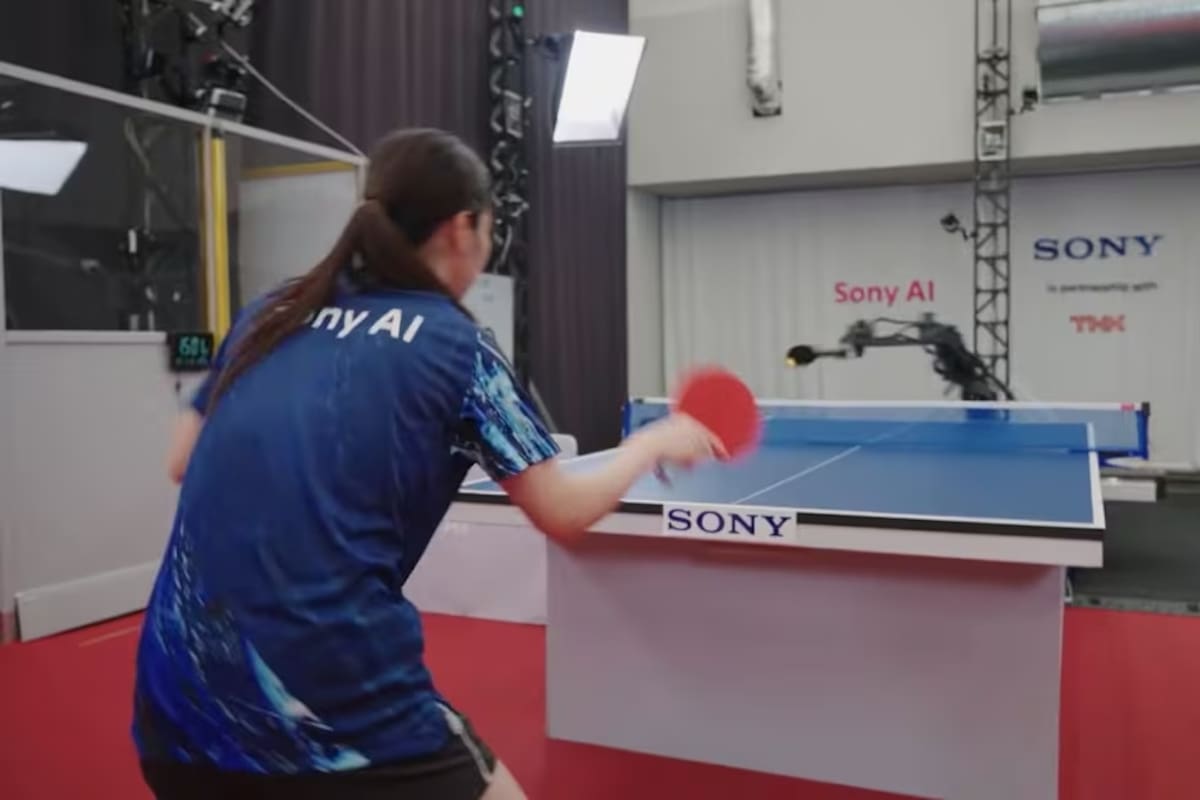 El robot toma decisiones en una fracción de segundo y ejecuta movimientos ágiles