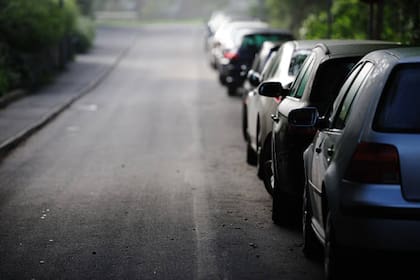 El rojo en el presupuesto afectaría la promesa de estacionamientos gratuitos en Nueva York (imagen ilustrativa)