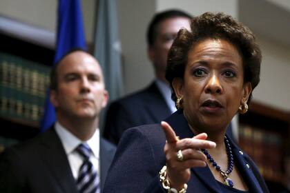El rostro de Loretta Lynch dio vuelta al mundo