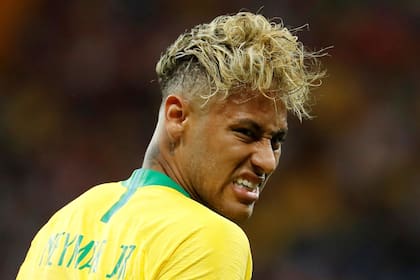 El rostro de Neymar lo dice todo, mal dia para Brasil