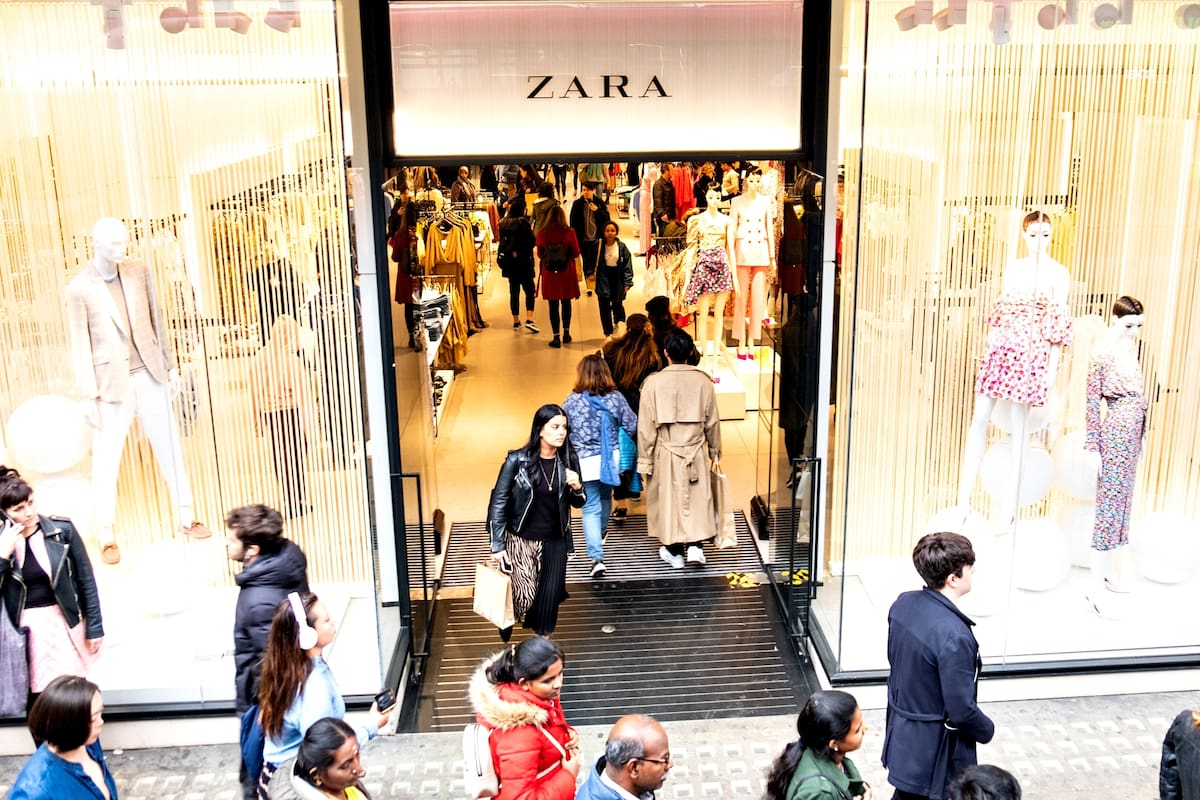 El rubro calzado lidera las devoluciones online en España