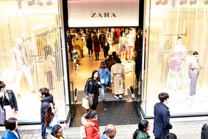 El rubro calzado lidera las devoluciones online en España