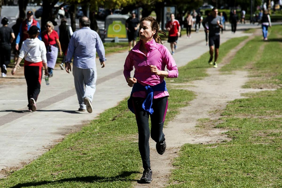 El running antes de la pandemia; la decisión de habilitarlo o no dependerá de la evolución de los casos de coronavirus en los próximos días