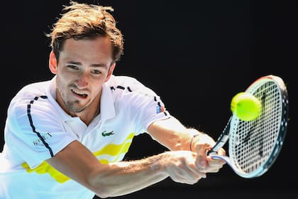 El ruso Daniil Medvedev, reciente finalista de Australia, se convertirá en el número 2 del mundo la semana próxima si alcanza la final del ATP de Rotterdam.