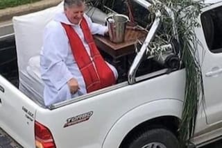 El Vaticano condenó a un sacerdote argentino por abuso y le prohibió acercarse a los niños