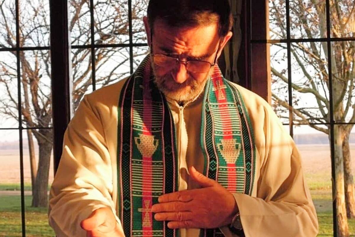 El sacerdote Manuel Pascual, acusado de abusar sexualmente de dos religiosas