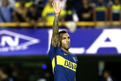 El saludo de Carlos Tevez a la hinchada xeneize