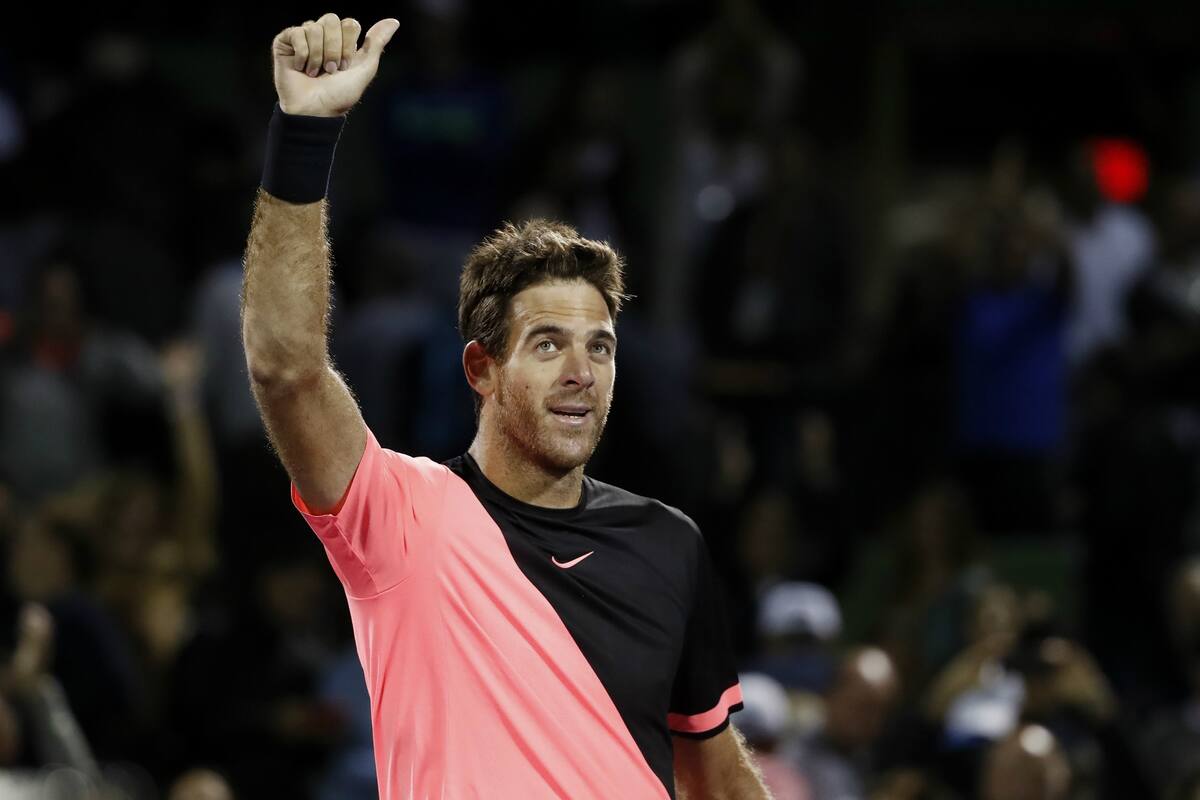 El saludo de Del Potro al público en el Crandon Park