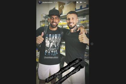 El saludo de despedida de Benedetto a Wanchope