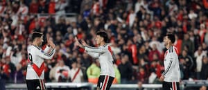 Driussi liberó por un rato la tensión en River, pero Santa Fe igualó con un penal que no dejó dudas