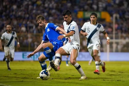 El Salvador perdió ante Guatemala en su segundo partido (X @LaSelecta_SLV)