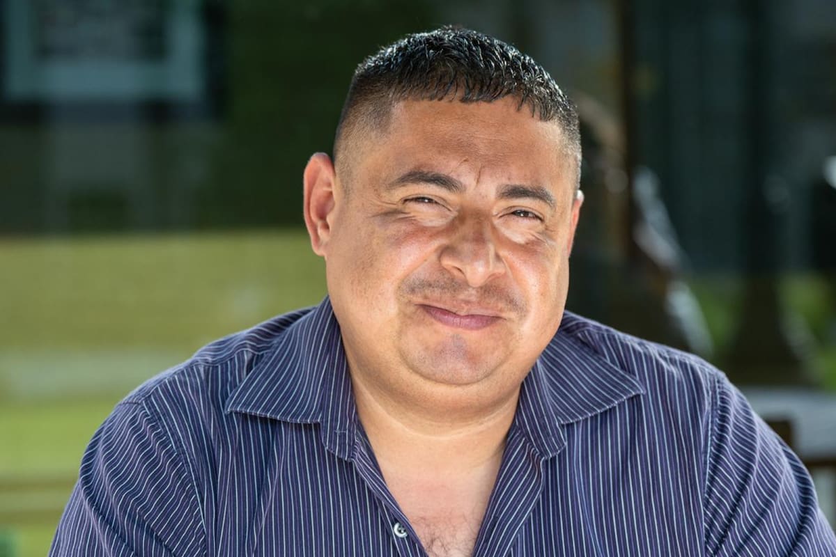 El salvadoreño fundó una empresa que construyó más de 150 viviendas en el área de Boston