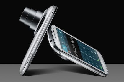 El Samsung Galaxy K es un smartphone con zoom óptico