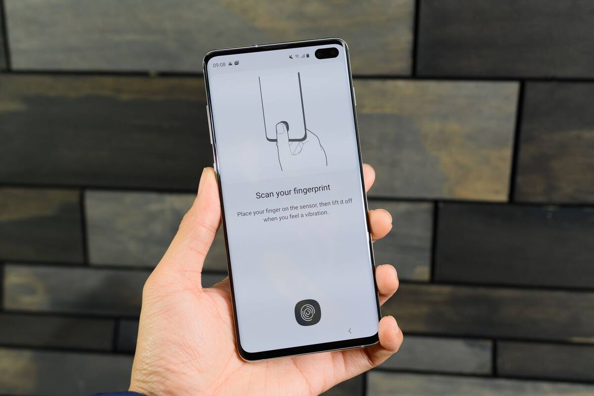 El Samsung Galaxy S10 es el primer smartphone en ofrecer un sensor de huellas digitales que usa ultrasonido para generar un modelo 3D de la yema del dedo