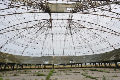 El San Bernardo Stadium, el Luna Park de la costa que está abandonado hace 20 años. Ahí bailó Maximiliano Guerra, tocó La Renga, y hubo importantes peleas de boxeo