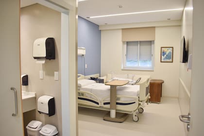 El sanatorio se reconvirtió para una nueva demanda: transformó una maternidad "clásica" en un piso con 26 habitaciones individuales, proximidad al lactario y neonatología